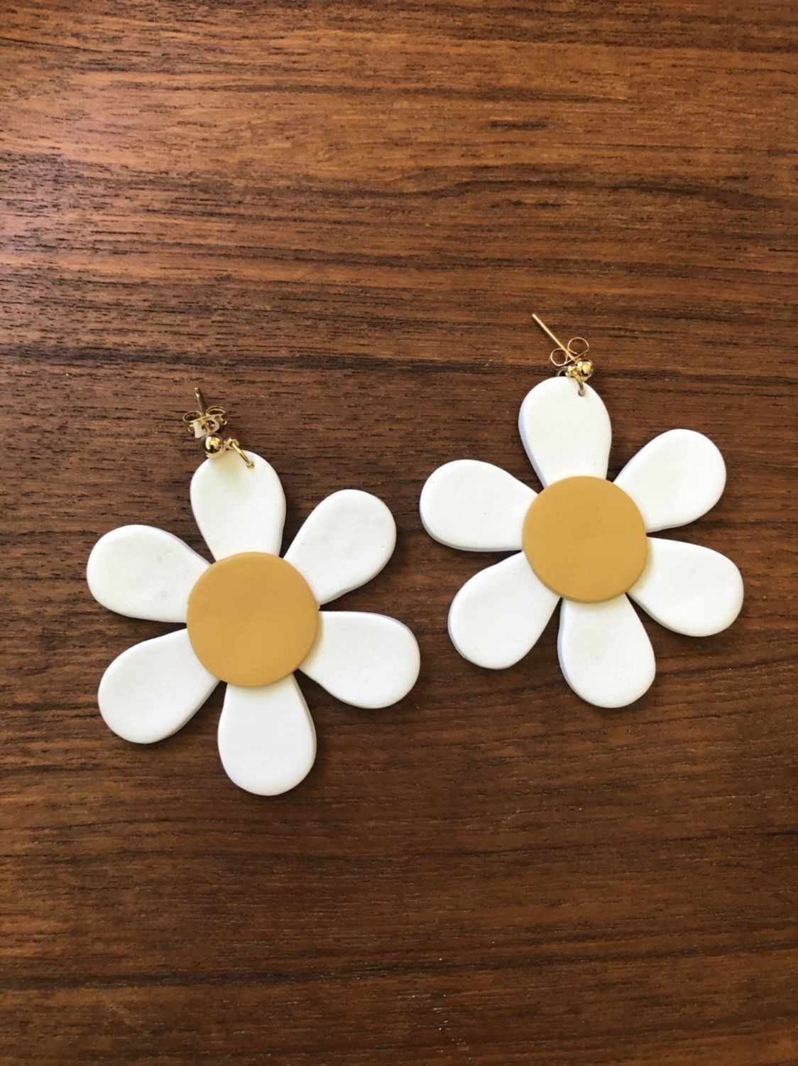 Daisy Polymer Clay Earrings 
