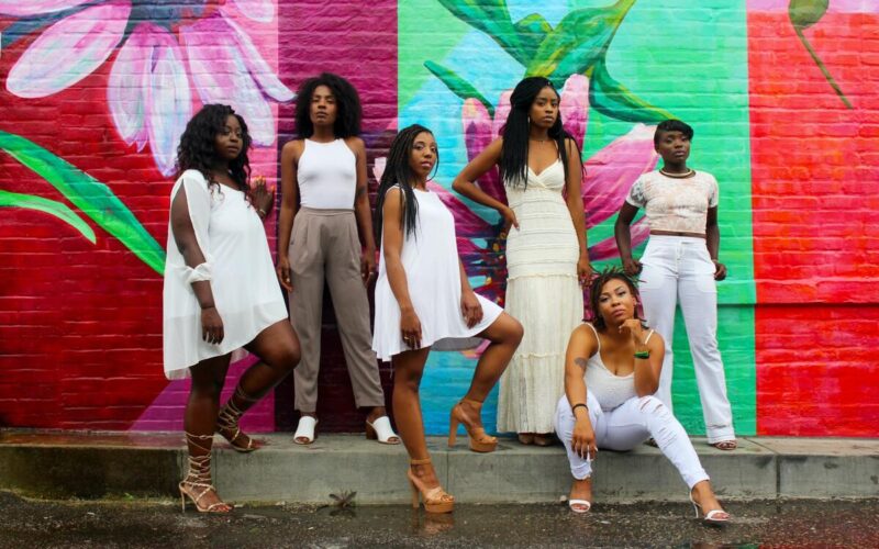 Dress for pear shaped body