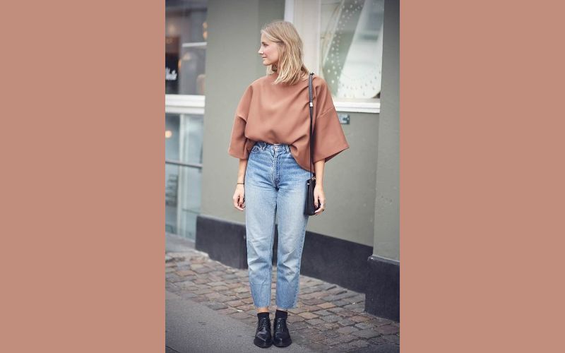 Tuck Into The High-Rise Jeans