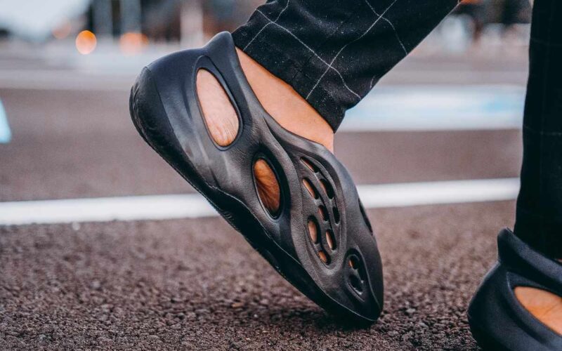 Yeezy Slides Fit Ultimate Guide